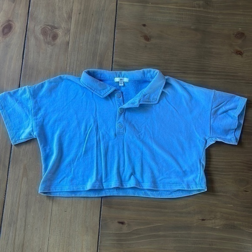 Cropped Tee